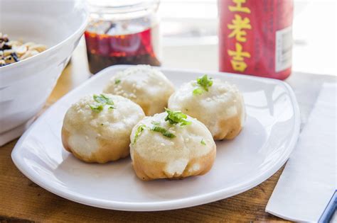  Panjin Sheng Ji Bao:  Een Explosie van Zaaie Aardse Noten in een Harmonieuze Soep